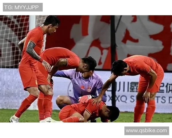 恒大与申花精彩对决集锦回顾赛后新闻分析与球员表现点评